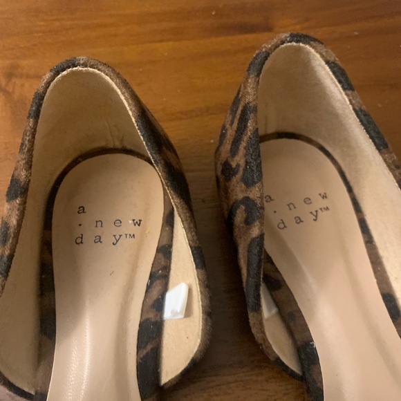 Leopard print flats - Picture 4 of 4